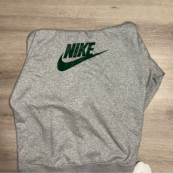 Stranger Things Nike Gray Hawkins Phys. Ed Sweatshirt - Picture 2 of 2